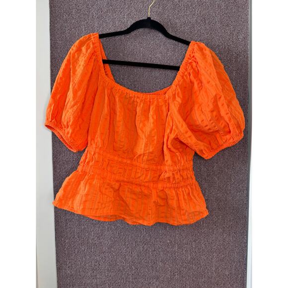 Tommy Hilfiger Puffy Short Sleeve Pullover Blouse Smocked Waist 100% Cotton M - Picture 2 of 9